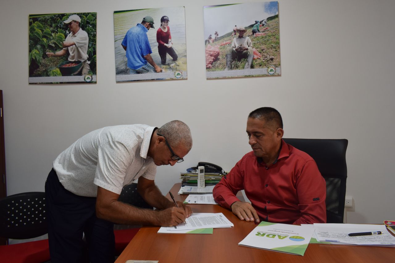 Buenas noticias para el sector productivo de la región. Dos proyectos más para el fortalecimiento de las capacidades rurales en Cáchira y Ocaña