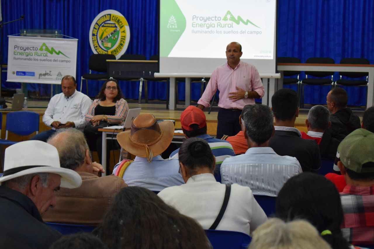 Electrificación rural se hará realidad gracias a los programas de financiación de los PDET