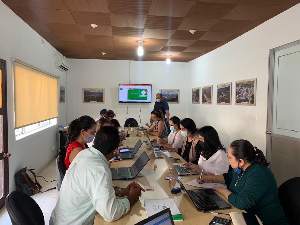 Finaliza con éxito la actividad sobre mejoramiento del Modelo Integrado de Planeación y Gestión (MIPG) de los municipios asociados.